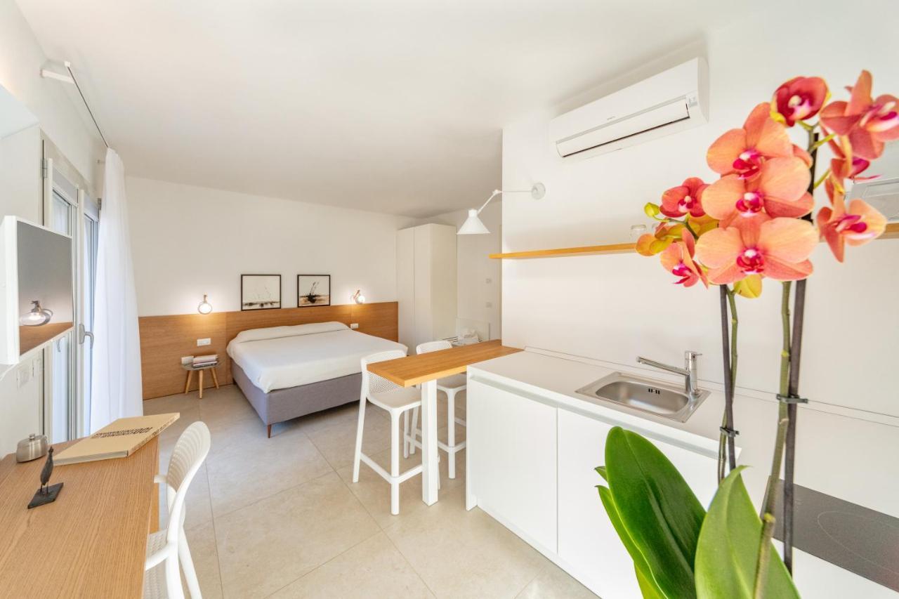 Domu Simius Life Style Hotel Villasimius Exterior photo