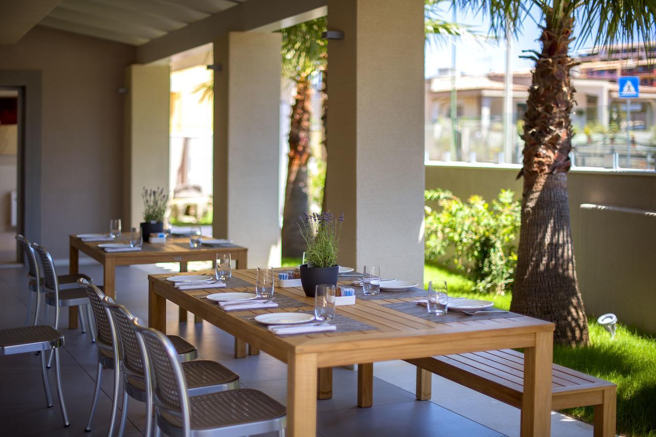 Domu Simius Life Style Hotel Villasimius Exterior photo