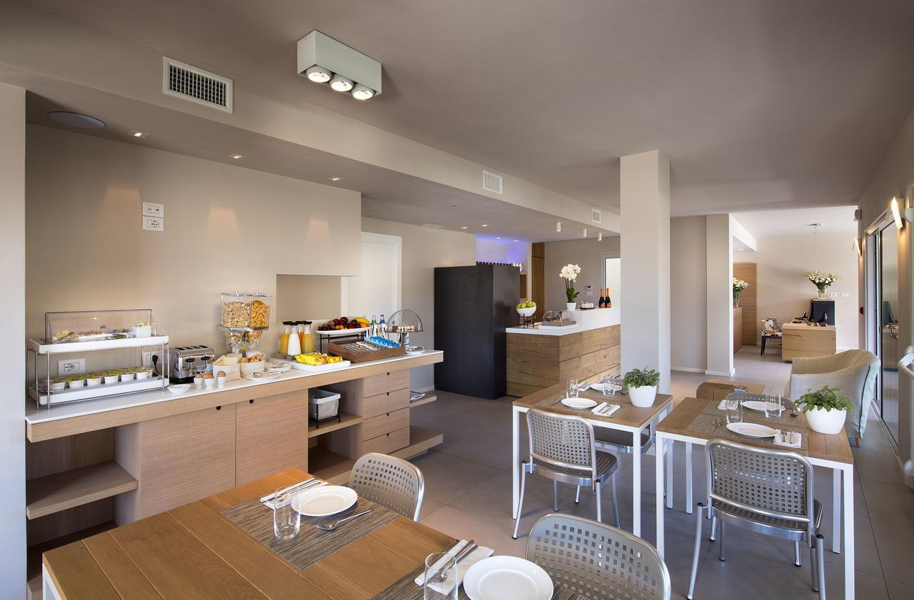 Domu Simius Life Style Hotel Villasimius Exterior photo